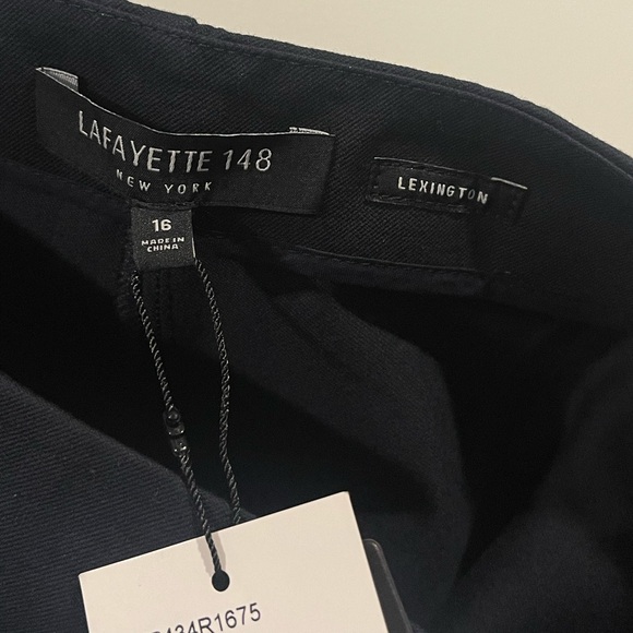 Lafayette 148 NY NWT Cropped Pants Jodhpur Cloth Lexington Pants Size 16 INK - Picture 7 of 8